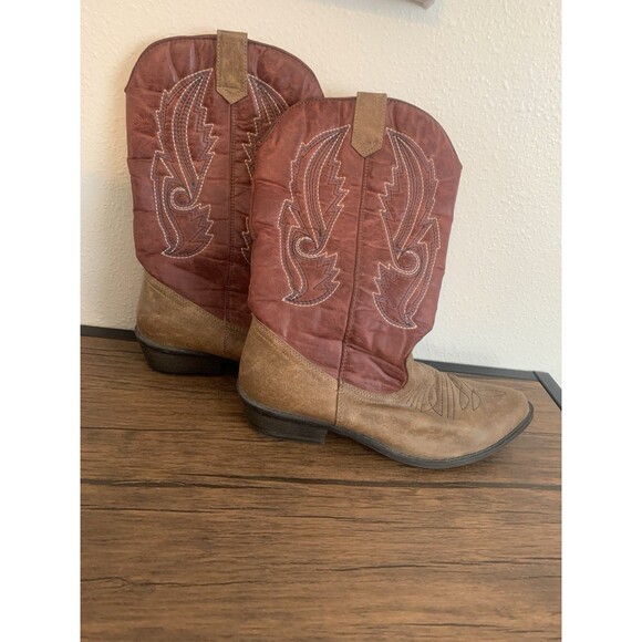 Coconuts Shoes - COCONUTS by Matisse GAUCHO Red and Tan Cowboy Western Boots Women's SZ 7